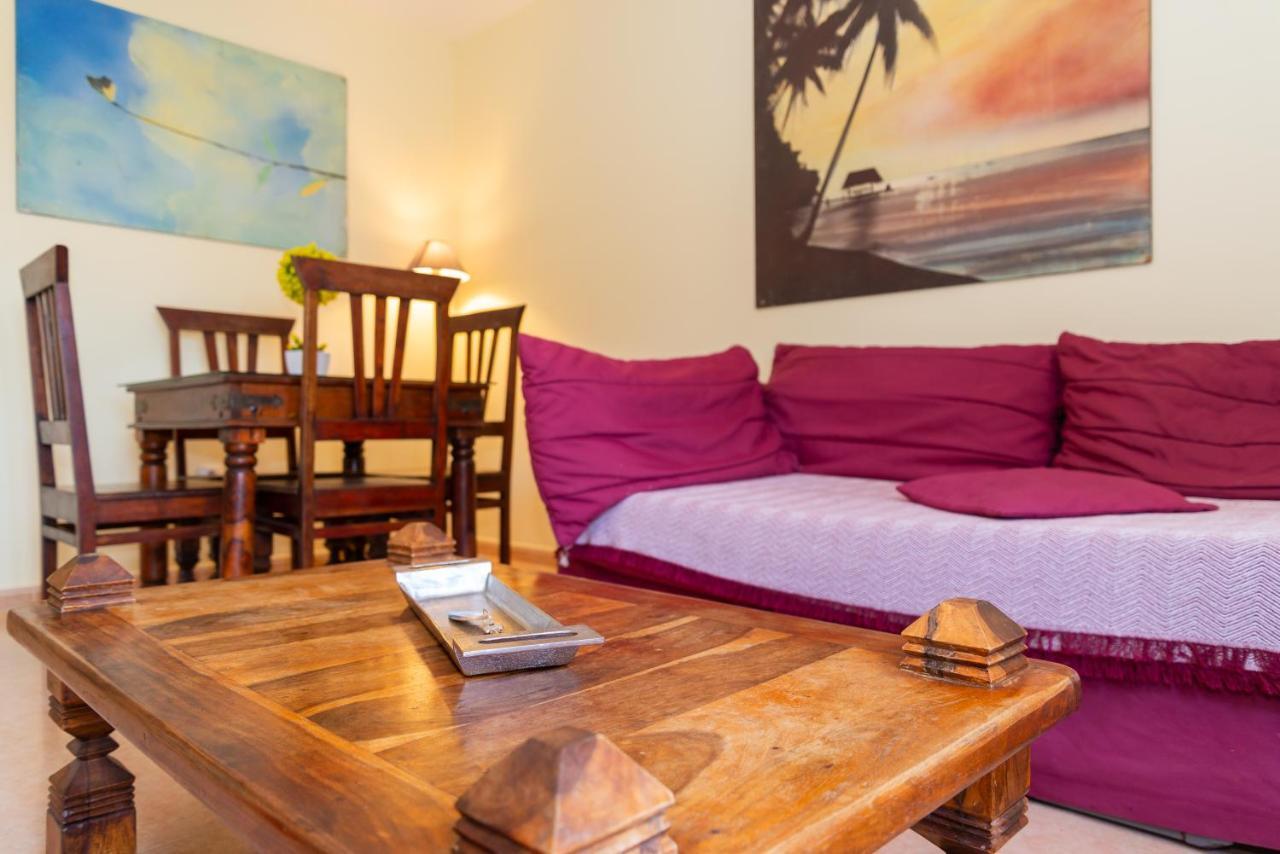 El Jasmine Apartment คอร์ราเลโฮ ภายนอก รูปภาพ
