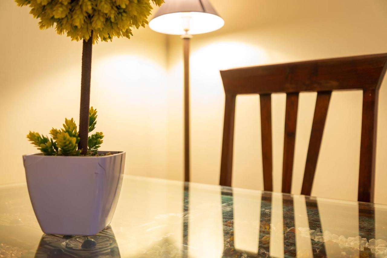 El Jasmine Apartment คอร์ราเลโฮ ภายนอก รูปภาพ