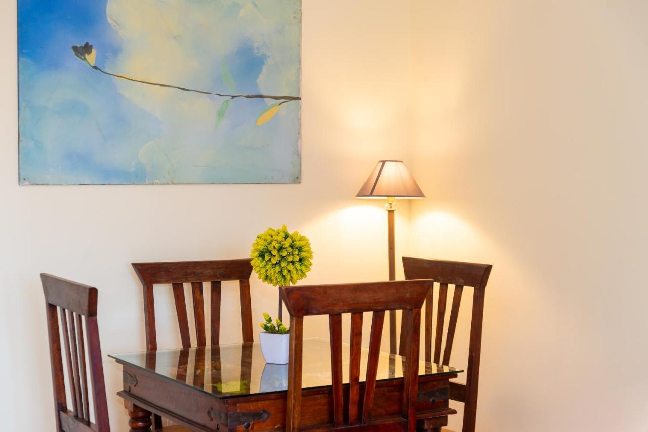 El Jasmine Apartment คอร์ราเลโฮ ภายนอก รูปภาพ
