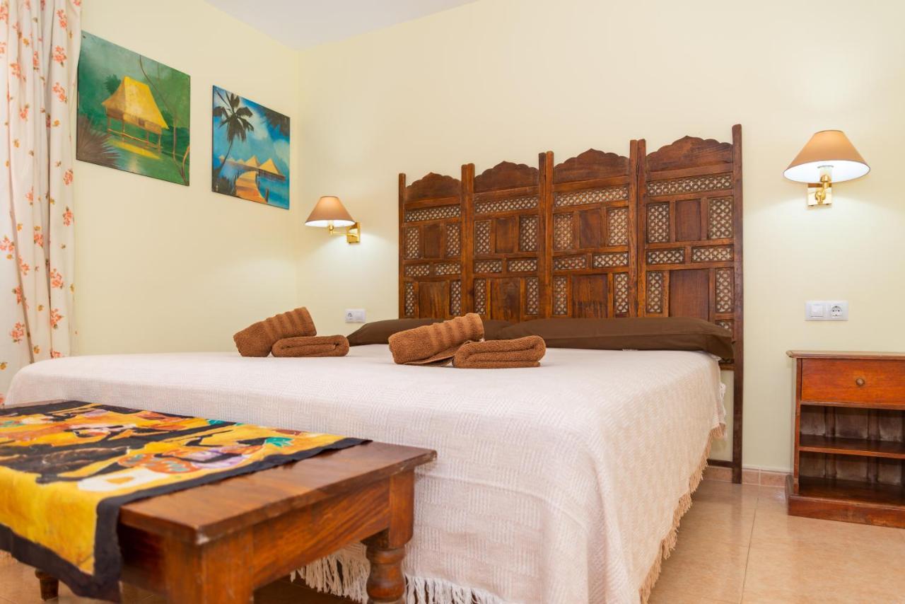 El Jasmine Apartment คอร์ราเลโฮ ภายนอก รูปภาพ