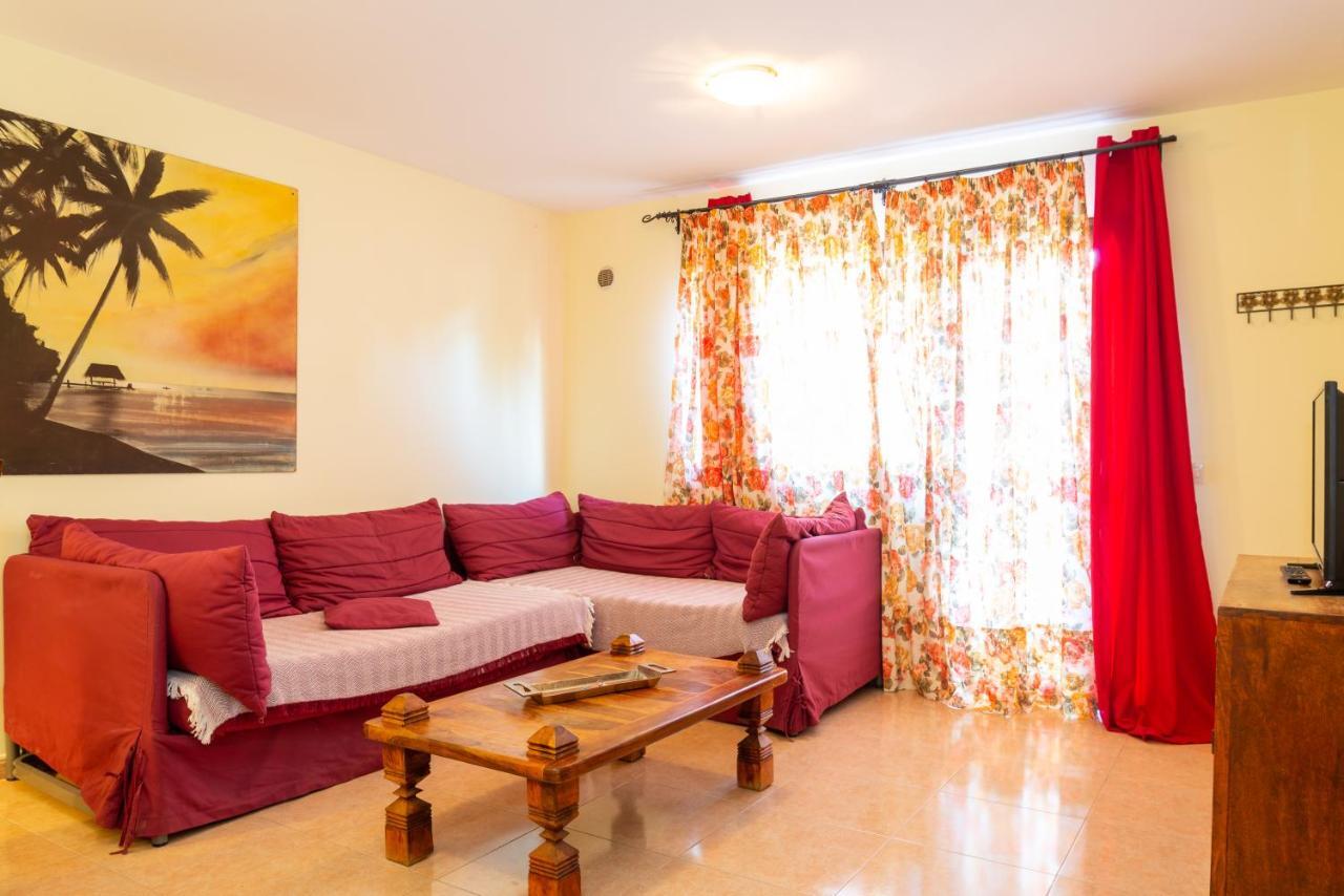 El Jasmine Apartment คอร์ราเลโฮ ภายนอก รูปภาพ
